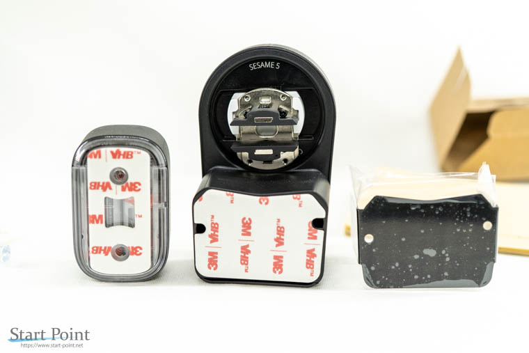 SESAMI5 両面テープはすでに装着されています