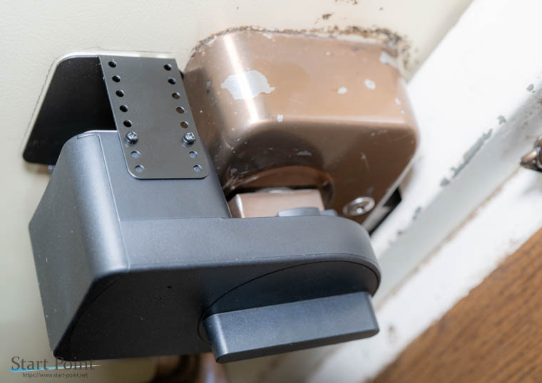 SESAMI5 賃貸マンションの古いドアでも問題なし！