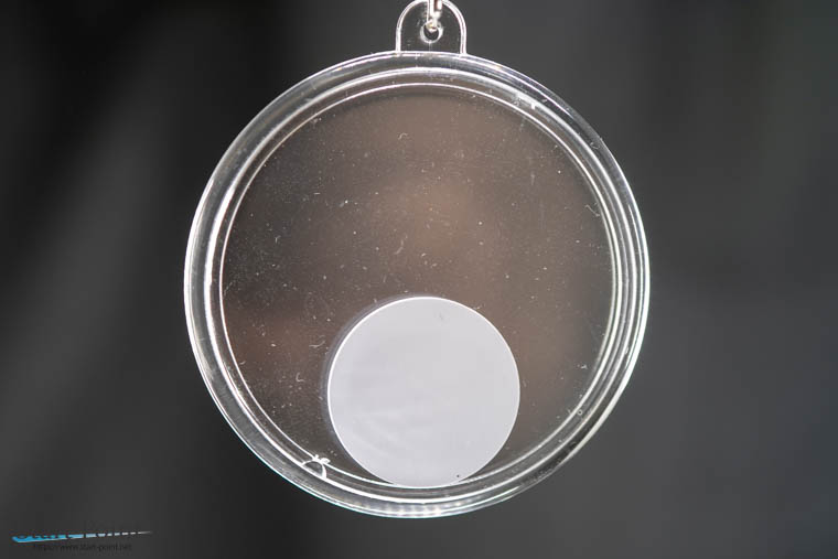 大きい方はちょっとだけ浮くけど問題なし